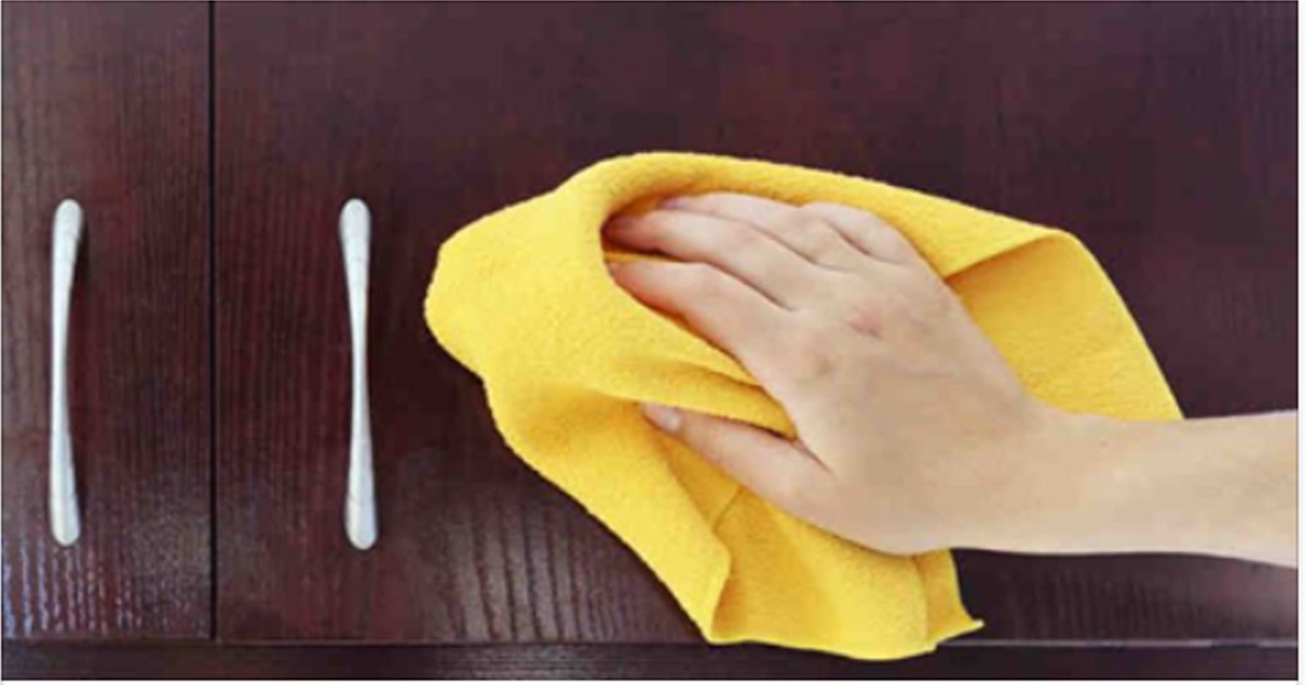 Как легко отчистить кухонную мебель от скопившегося жирного налета