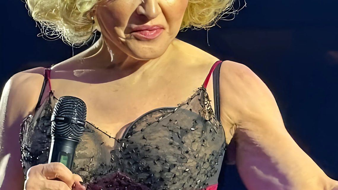Madonna uspořádala koncert na počest dospělosti své dcery Madonna uspořádala koncert na počest dospělosti své dcery