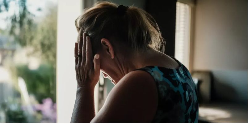 Můj syn odešel ke svému otci a bohaté maceše – o čtyři roky později zaklepal na mé dveře a prosil o pomoc. Můj syn odešel ke svému otci a bohaté maceše – o čtyři roky později zaklepal na mé dveře a prosil o pomoc.