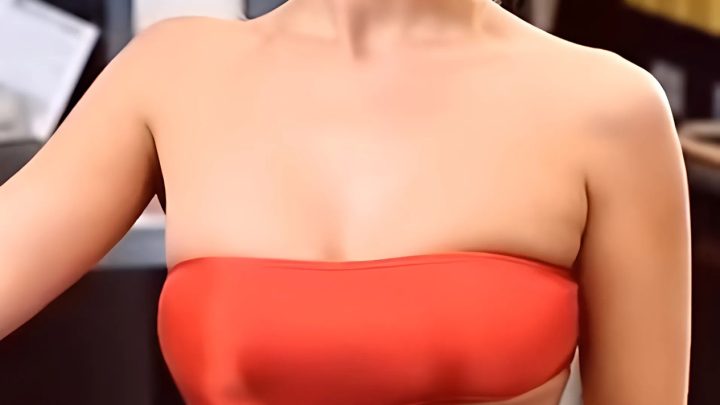 „Nádherný vzhled! Od natáčení pořadu se moc nezměnila!“ Fanoušci Brooke Burnsové mohli herečku opět vidět.