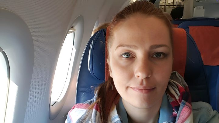 Krátce před naší svatbou jsem odjela za svým snoubencem na nečekanou služební cestu a odhalila ničivé tajemství.