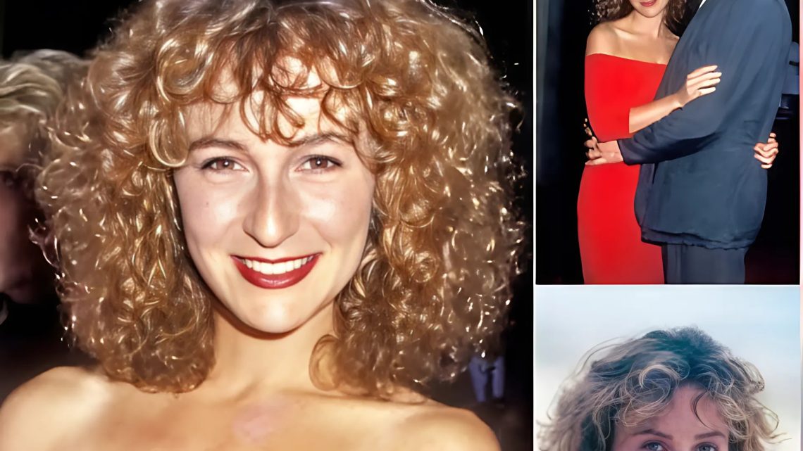 Fanoušci nemohou uvěřit novému odvážnému image Jennifer Grey v 64 letech: je k nepoznání! Fanoušci nemohou uvěřit novému odvážnému image Jennifer Grey v 64 letech: je k nepoznání!