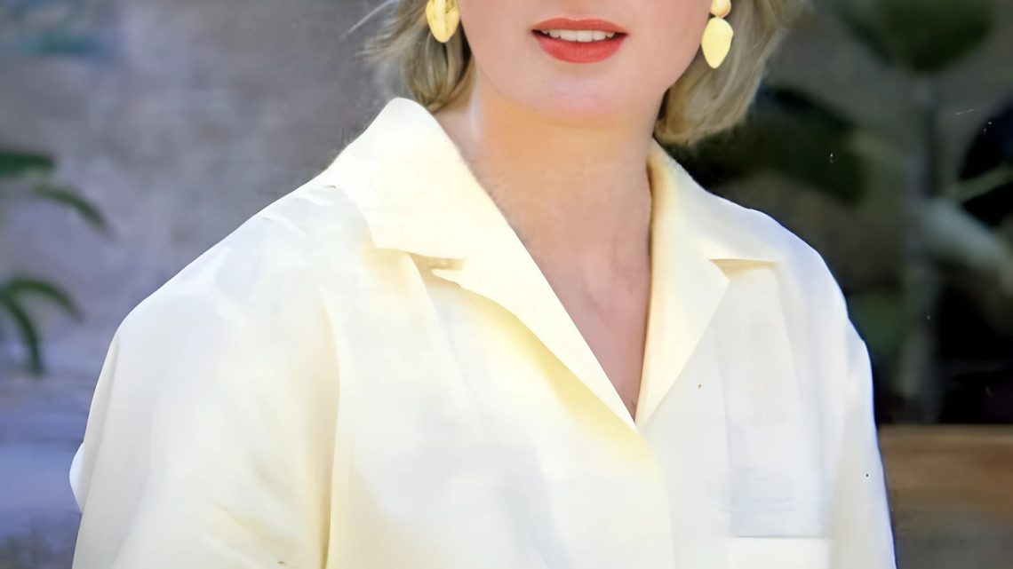 Podoba princezny Diany a princezny Charlotte je ohromující. Podívejte se na starou fotografii Charlese Spencera. Podoba princezny Diany a princezny Charlotte je ohromující. Podívejte se na starou fotografii Charlese Spencera.