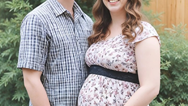 Můj manžel mě opustil kvůli jiné ženě a vysmíval se mému vzhledu během těhotenství, ale já se smála až do konce.