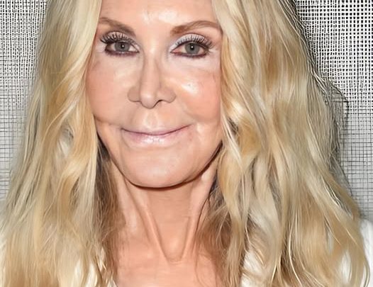 Joan Van Ark: Od hvězdy seriálu „Knots Landing“ k milující matce