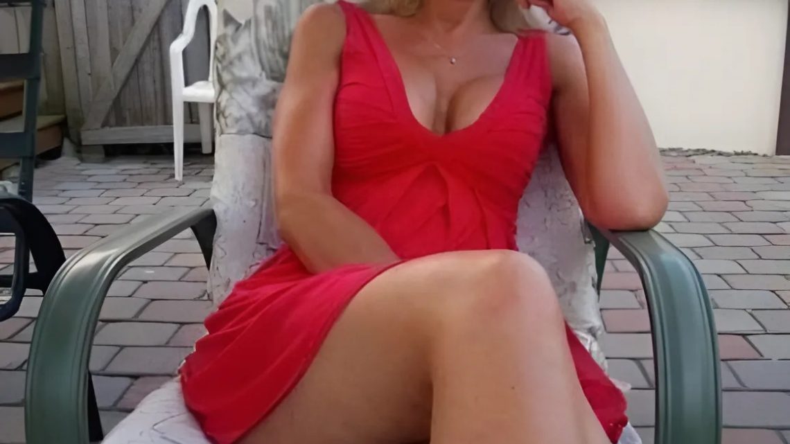 Opustil mě kvůli mladé ženě a chlubil se svou „novou verzí“ – ale když odešla k jeho synovi, najednou mu nebylo do smíchu.