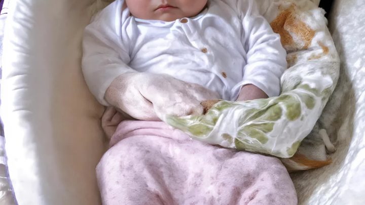 Moje tchyně říká, že jsem podvedla jejího syna a DNA test to dokazuje.