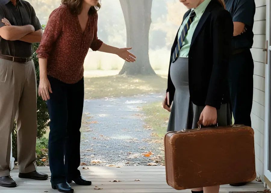 Vyloučená kvůli těhotenství ve čtrnácti letech – její návrat dojal rodinu k slzám.