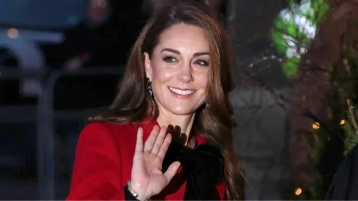 Kate Middletonová se objevila v koruně Viktorie. To je ale zvrat!