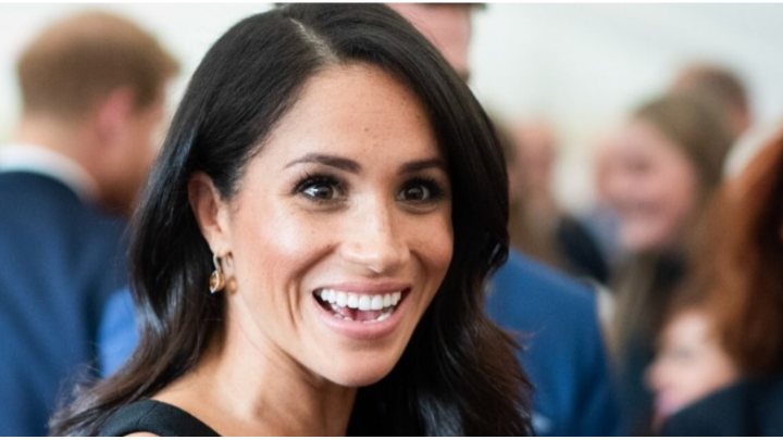 Fotografie Meghan Markle, které nikdo určitě neviděl. Úplně jiná osoba!