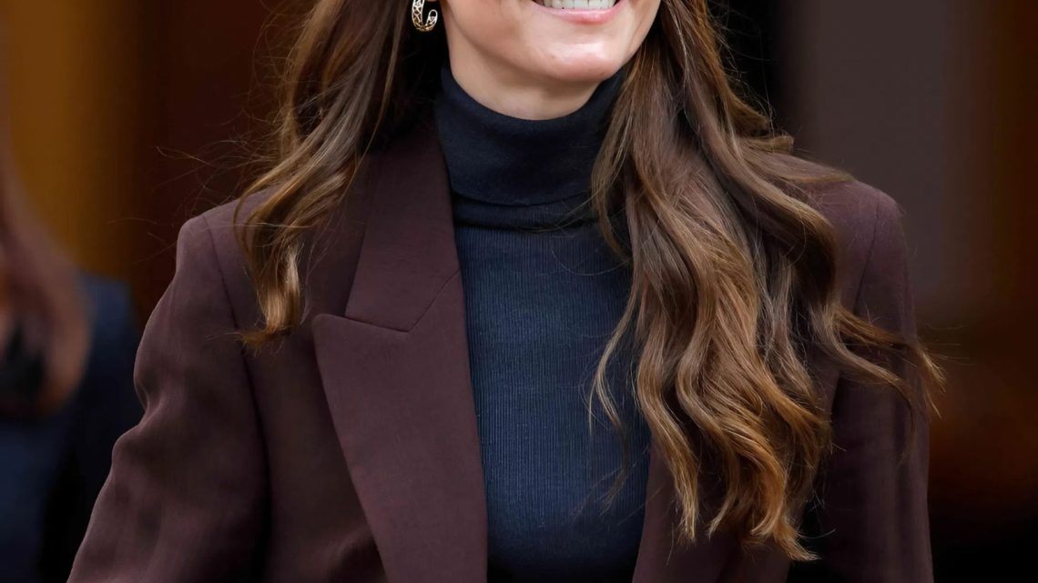 Kate Middleton se objevila na veřejnosti. Všimli jste si, jak se změnila?