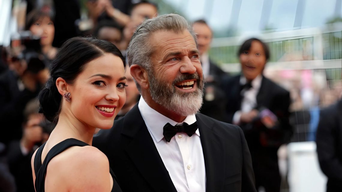 Mel Gibson a Rosalind Ross se po 9 letech rozcházejí: „Je smutné uzavřít tuto kapitolu našich životů.“