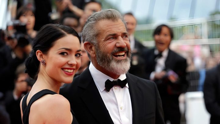 Mel Gibson a Rosalind Ross se po 9 letech rozcházejí: „Je smutné uzavřít tuto kapitolu našich životů.“