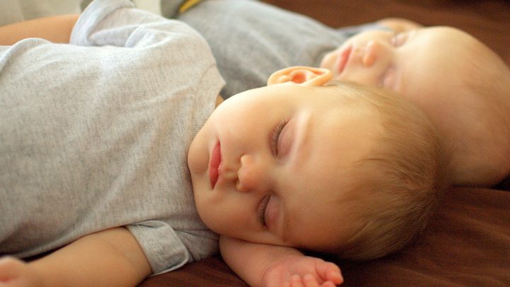 „Omlouvám se, mami, nedokázal jsem je tam nechat,“ řekl můj šestnáctiletý syn, když se objevil doma s novorozenými dvojčaty