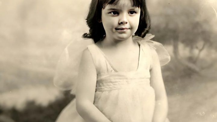 Za leskem: Temné dětství hollywoodské ikony