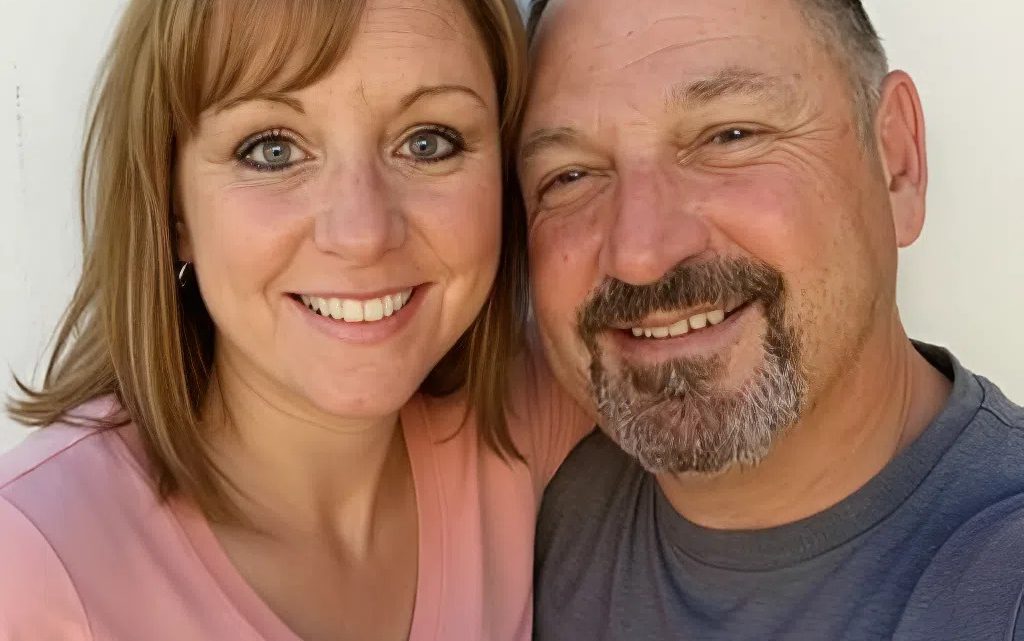 Můj manžel mi k narozeninám dal mop a řekl mi, abych „znala své místo“ — druhý den mi neznámý člověk daroval zbrusu nové auto.