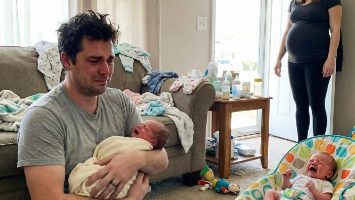 Po narození našich dvojčat mě nazval „línou“, tak jsem ho nechala jedno odpoledne s nimi samotného a všechno se změnilo.