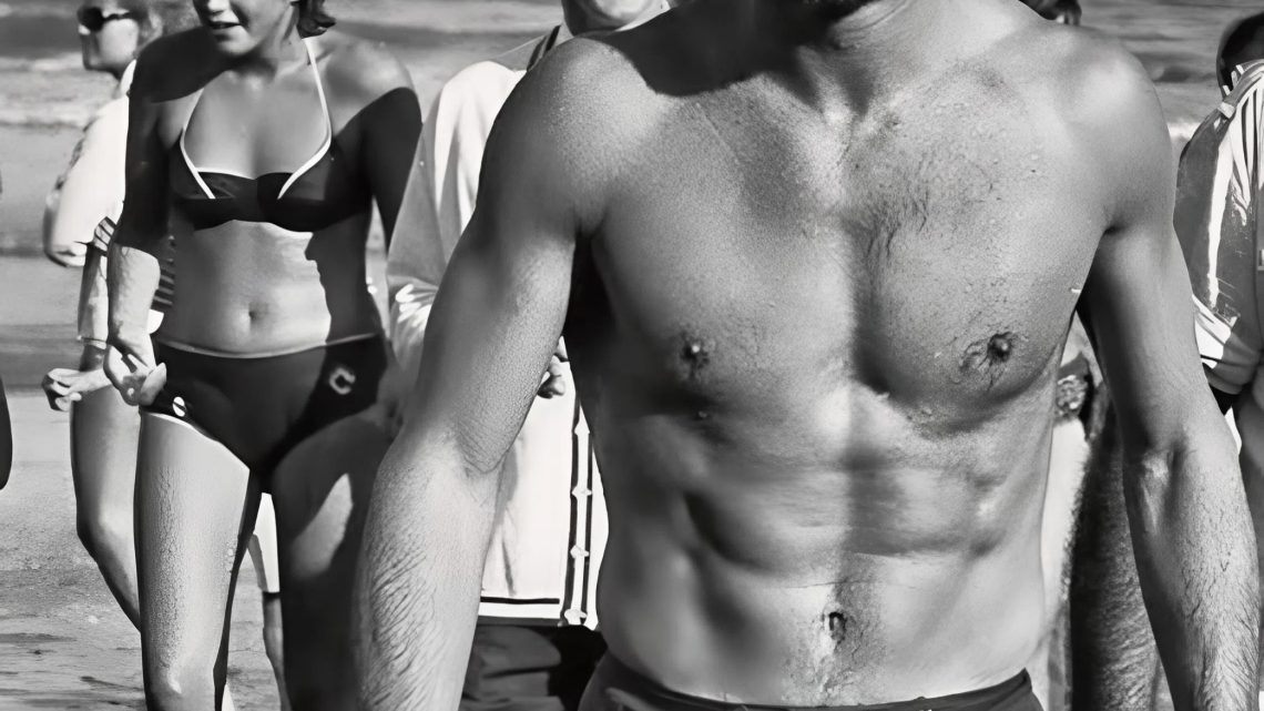 Poznáváte tuto mladou hollywoodskou ikonu? Vzácná retrospektivní fotografie ohromila fanoušky!