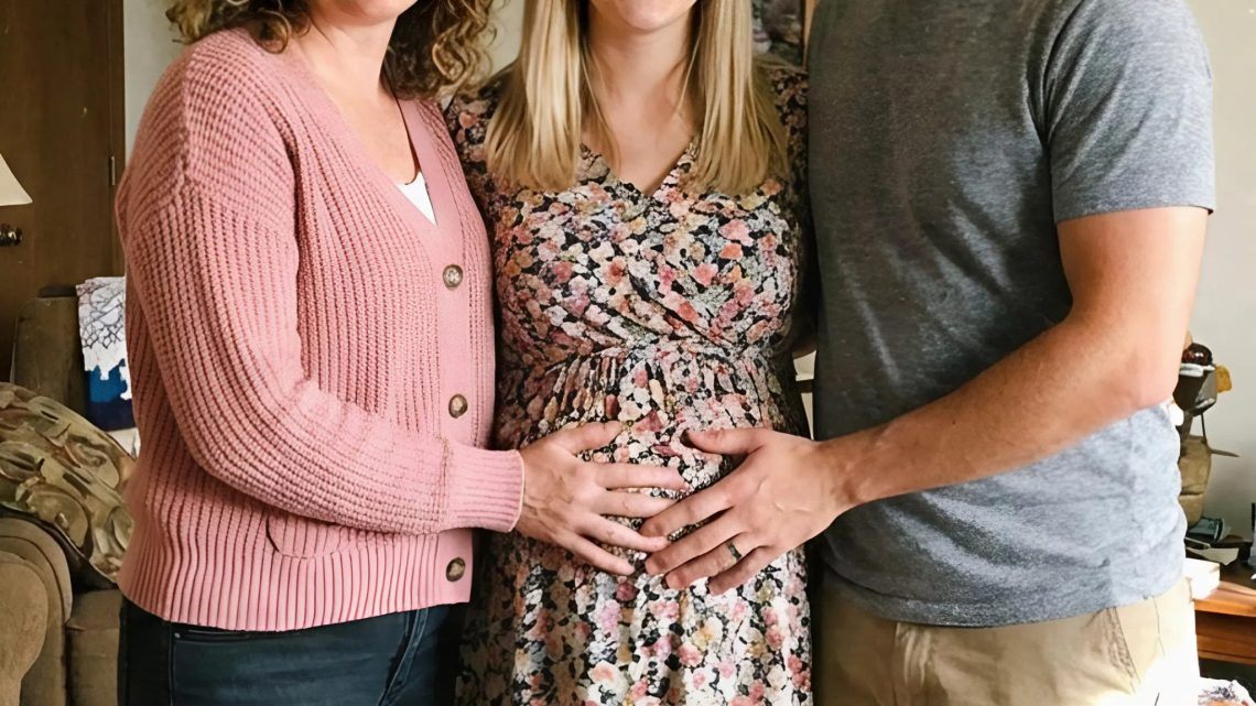 Můj manžel neustále navštěvoval naši náhradní matku, aby se „ujistil, že je v pořádku“ – schovala jsem nahrávací zařízení a to, co jsem slyšela, ukončilo naše manželství.