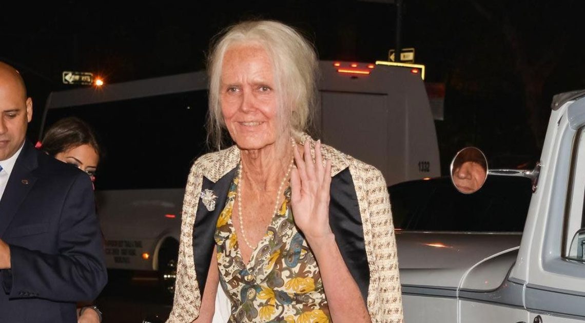 Paparazzi zachytili legendární supermodelku v ojedinělém okamžiku: uhádnete, o koho jde?