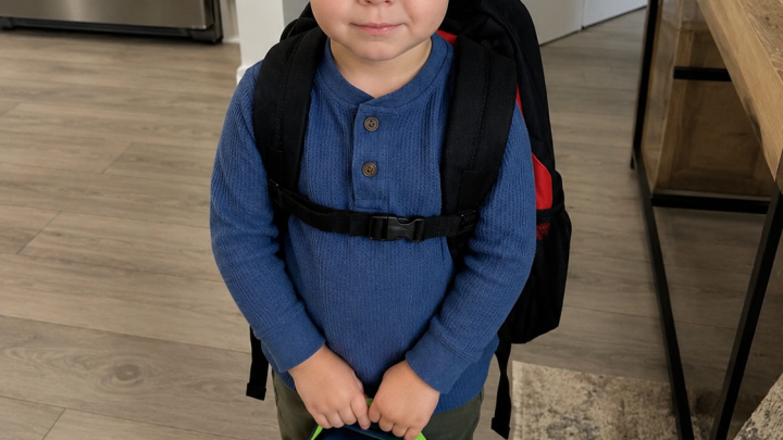Učitelka mého syna se mě zeptala, proč pořád nosí prázdné krabičky na oběd – pravda mě úplně zdrtila
