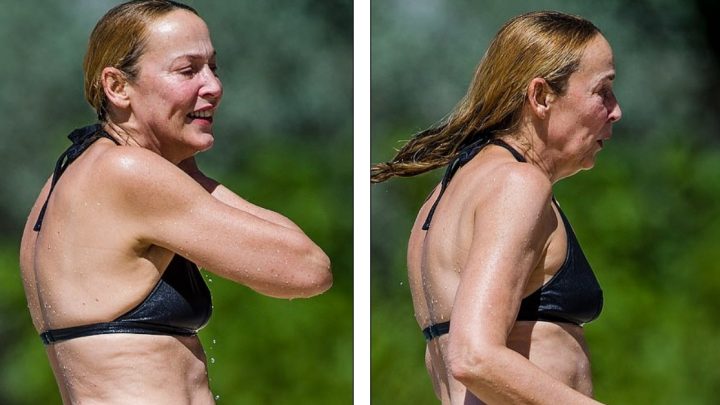 Věčná supermodelka byla spatřena při jednom ze svých vzácných veřejných vystoupení, které nebylo zinscenované! Kdo to je?