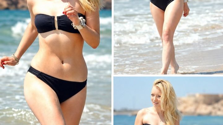 Hollywoodskou herečku zachytili v ojedinělém okamžiku u moře!: Kdo to je?