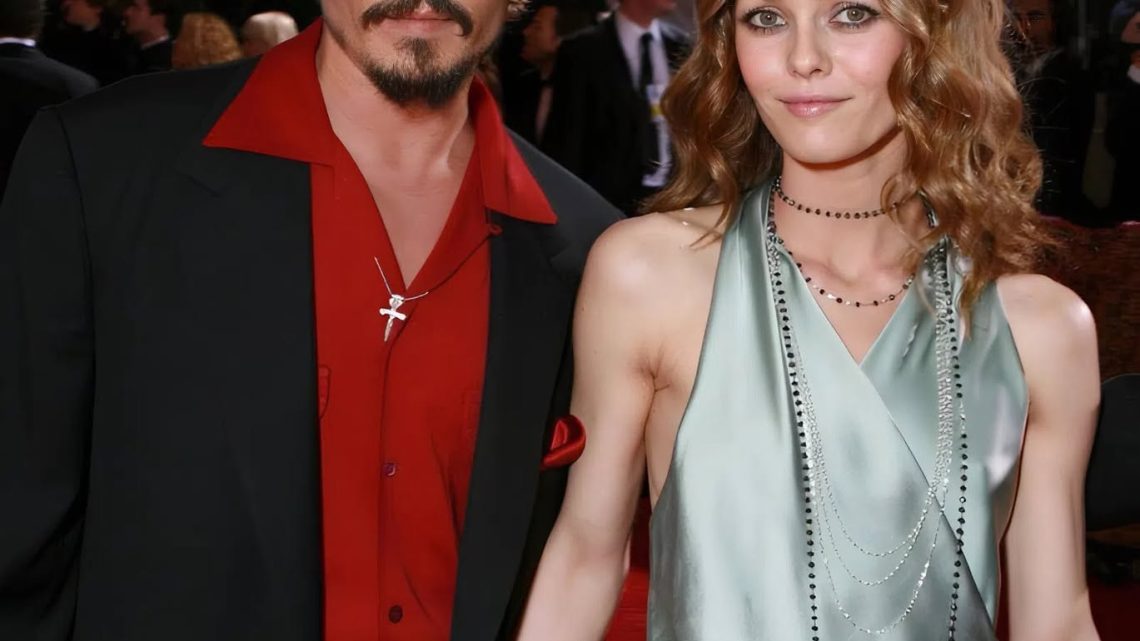 Depp ji nakonec nepožádal o ruku, ale jiný se k tomu odhodlal: Vanessa Paradis vypadá ve svých 53 letech úchvatněji než mladé dívky a konečně našla štěstí v manželství