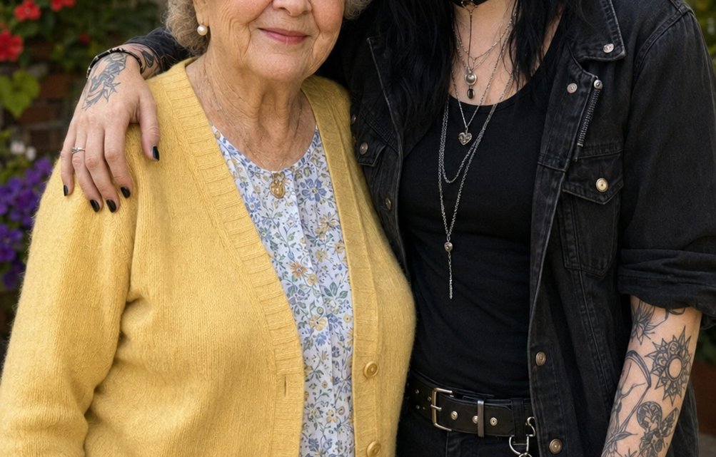 Goth Girl začala navštěvovat mou 73letou mámu každou sobotu – Po pohřbu mé mámy mi dívka podala klíč a řekla: ‚Vaše máma mi řekla, abych vám to dal až poté, co byla pryč‘